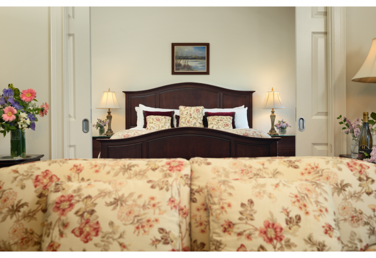 Pink Pages Suite 768x528