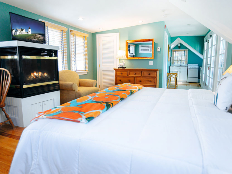 Gabriels Ariel Fire Place Pink Pages 768x576