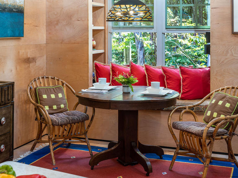 Pele Dining Room Pink Pages 768x576