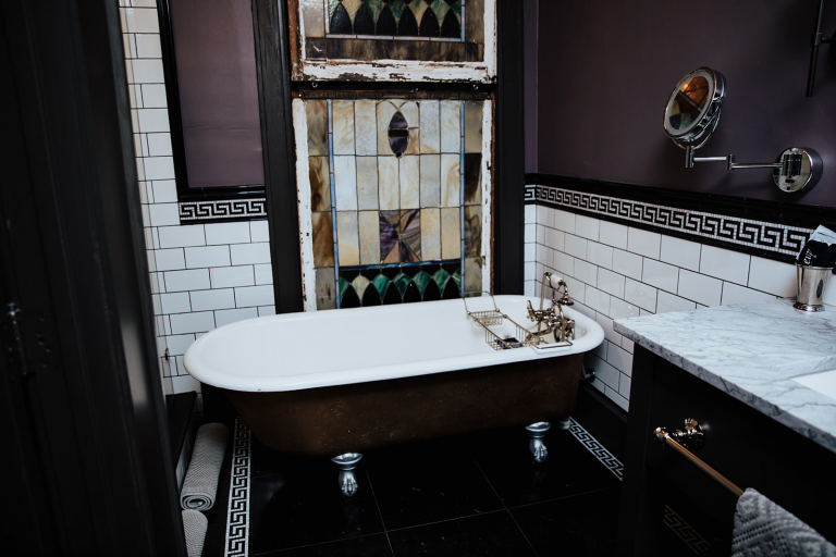 Eastham Bathroom 768x512