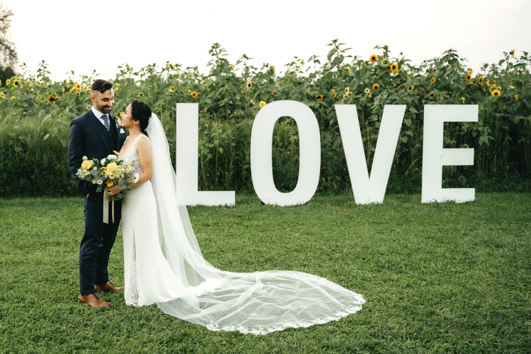 TheFieldstoneBarn LOVE Sign 768x512