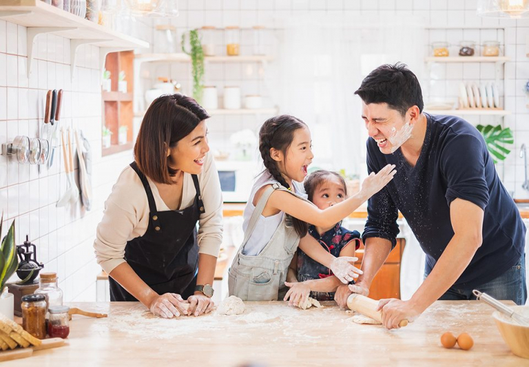 family 960x666 1 768x533