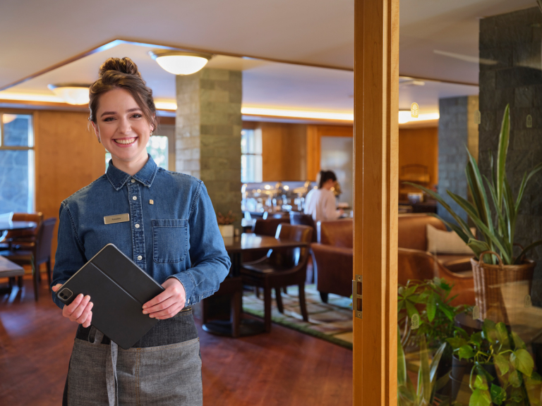 PPWHV Service Dine Breakfast RM2024 40906 Web 768x576