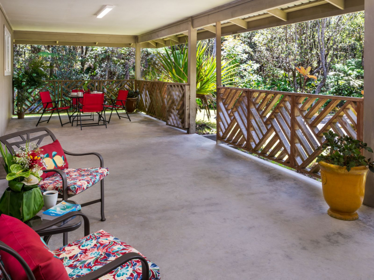 queen emma lanai 768x576