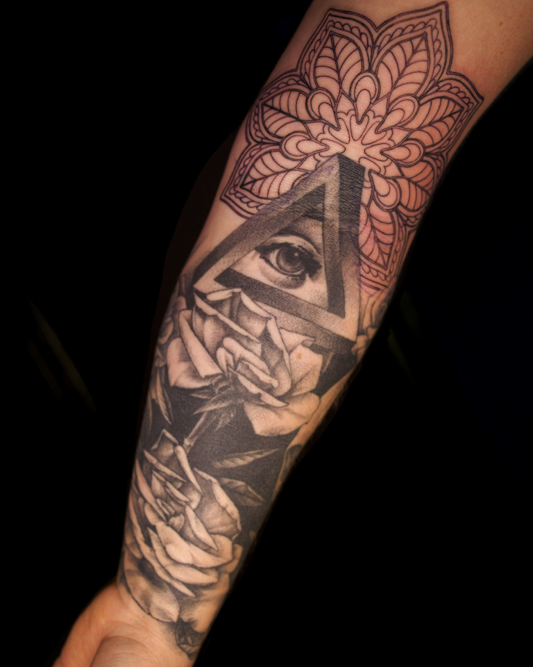 04AC52B2 3205 4675 AF3C 134887ED0810 768x960